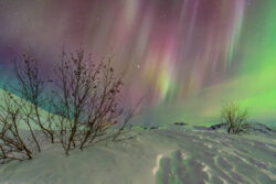 Multi colored aurora and deep snow drifts 2 dsc 3943